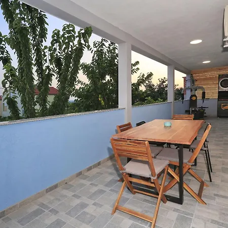 Villa M